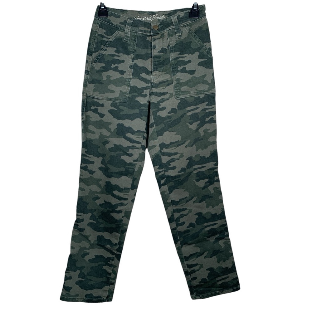 Universal Thread Green Camoflauge Ankle Pants Size 0/25 EUC #VEG-0214